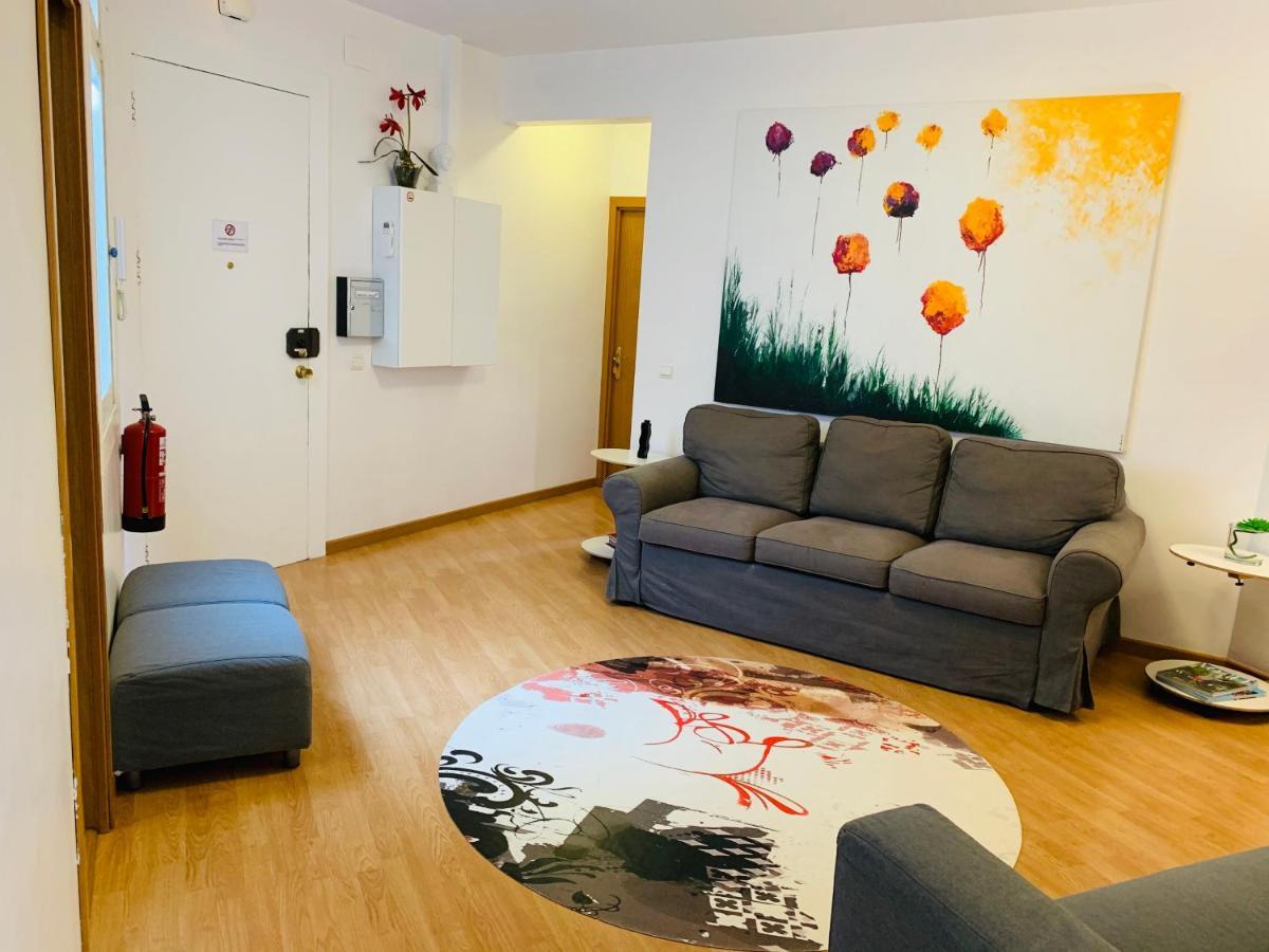 Super Balmes Guest House Barcelona Exterior foto