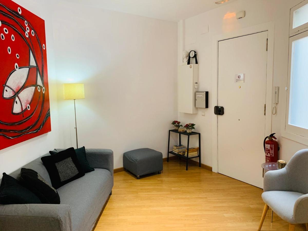 Super Balmes Guest House Barcelona Exterior foto