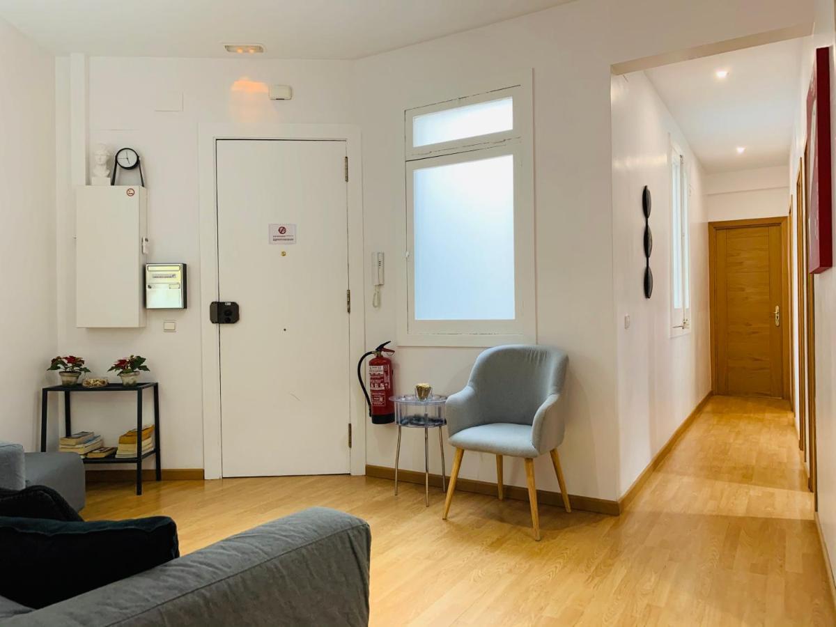 Super Balmes Guest House Barcelona Exterior foto