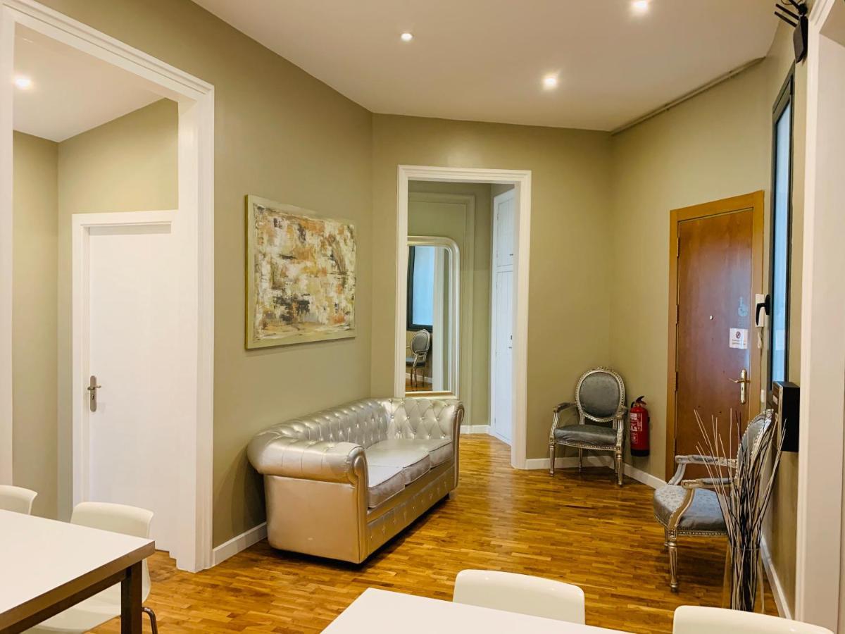 Super Balmes Guest House Barcelona Exterior foto