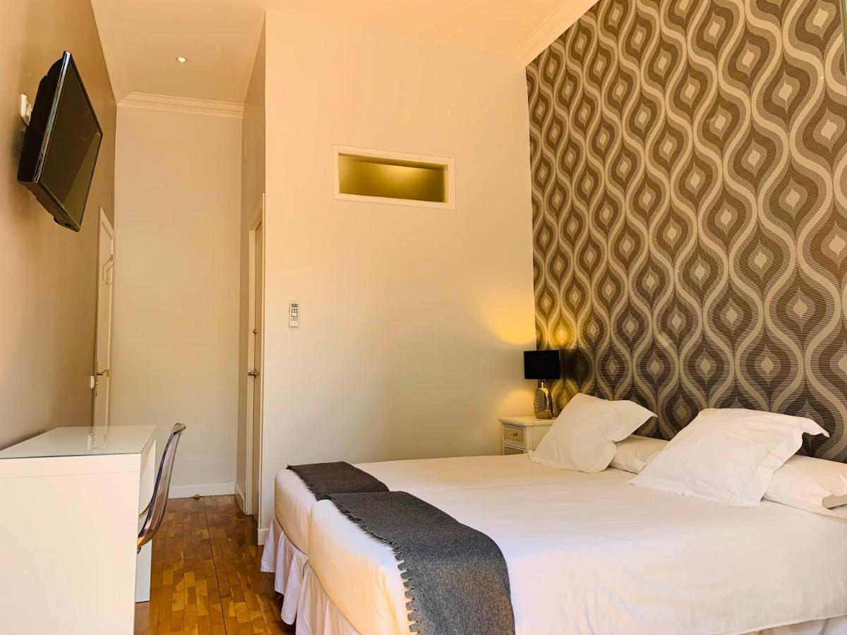 Super Balmes Guest House Barcelona Exterior foto