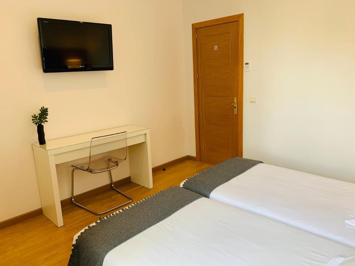 Super Balmes Guest House Barcelona Exterior foto