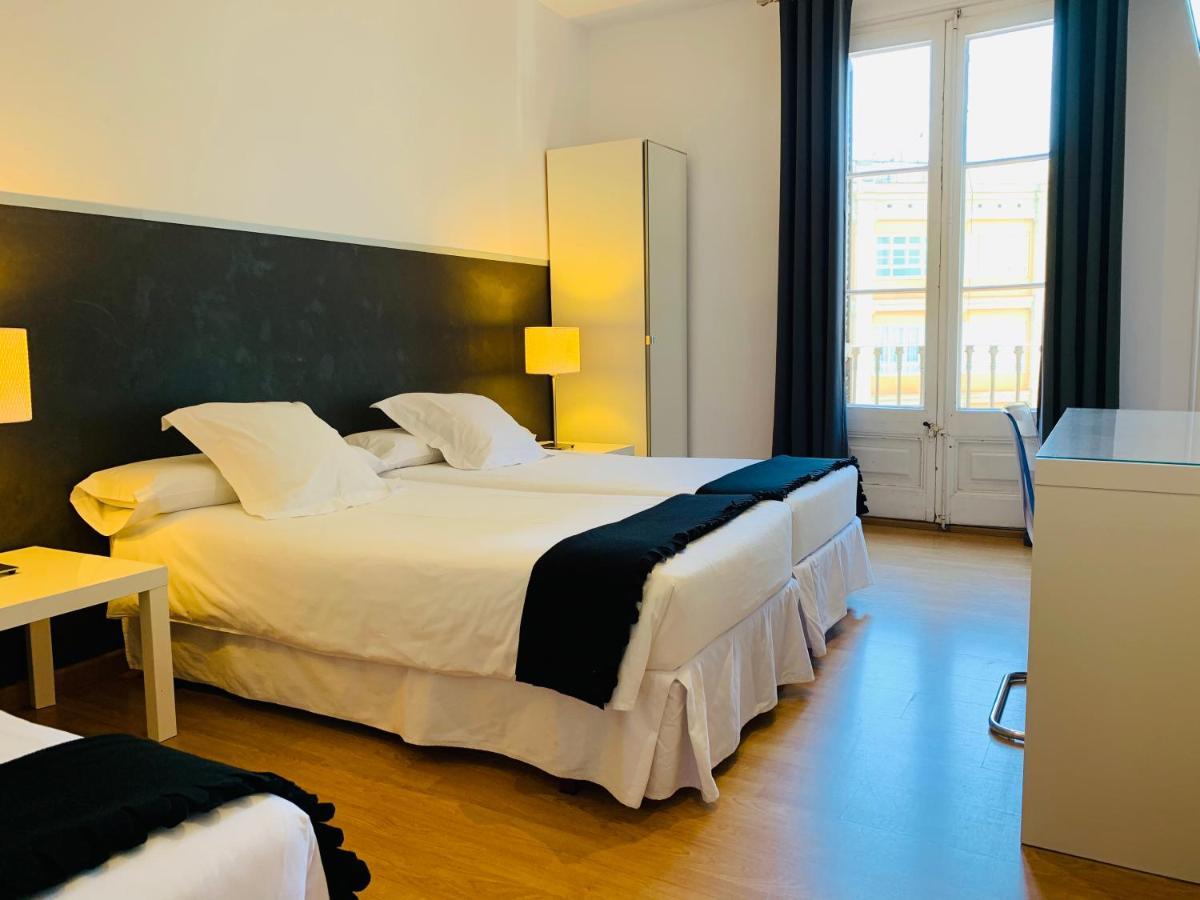 Super Balmes Guest House Barcelona Exterior foto